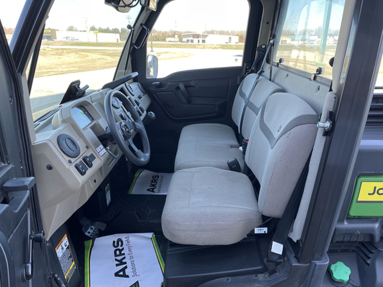 2023 XUV 865R - 444543,  image number 8