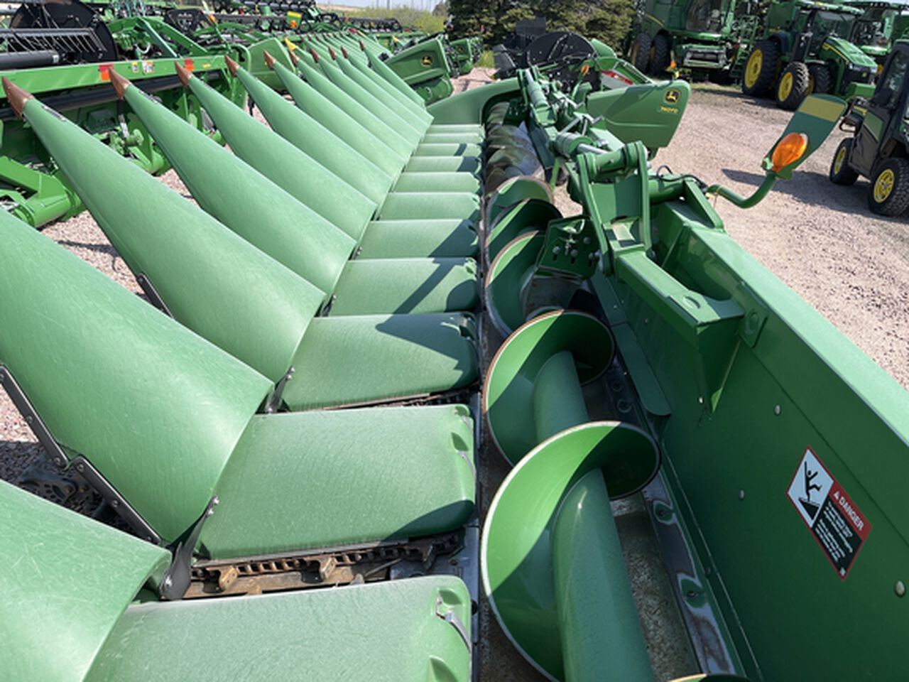 2019 712FC - 418275,  image number 4