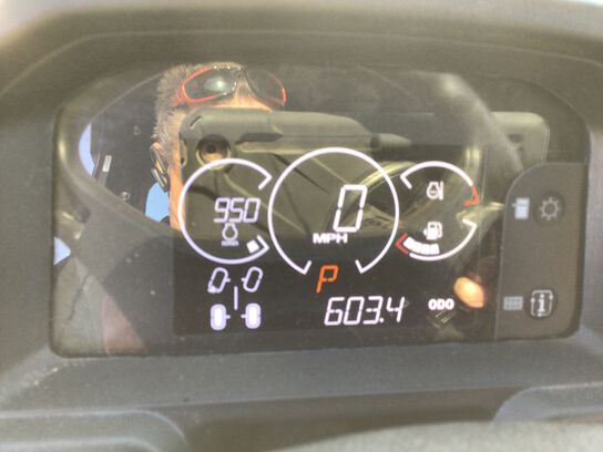 2023 XUV 835M - 412559,  image number 10