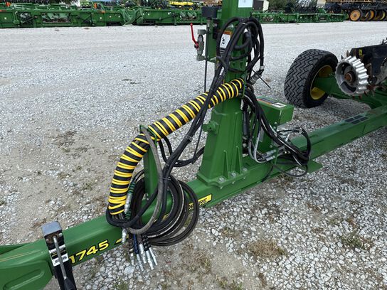 2021 1745 - 440143,  image number 12