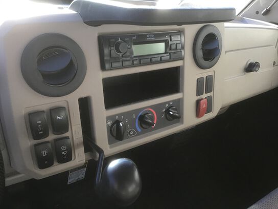 2020 XUV 835R - 441204,  image number 9