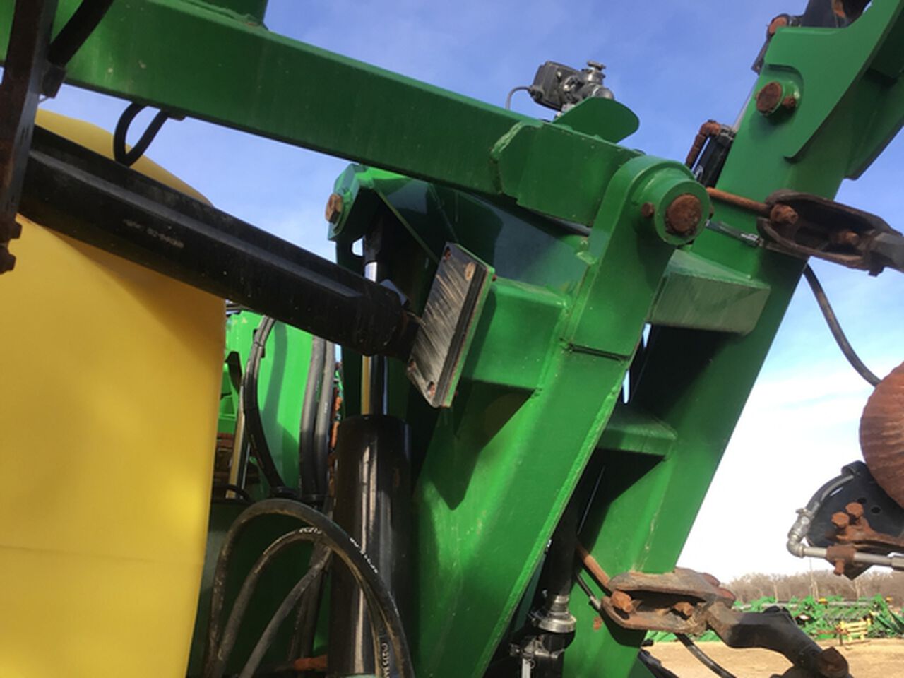 2025 2530L - 442083,  image number 12