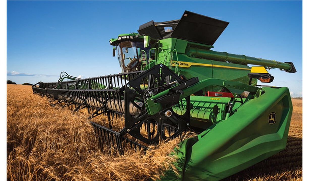 X9 1100 Combine,  image number 0