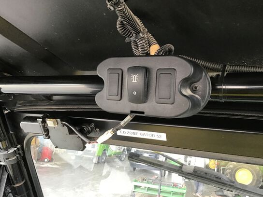 2016 XUV 590I - 437657,  image number 12