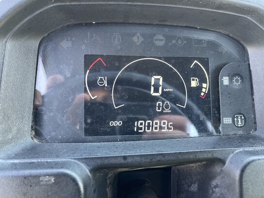 2019 XUV 835M - 446962,  image number 12