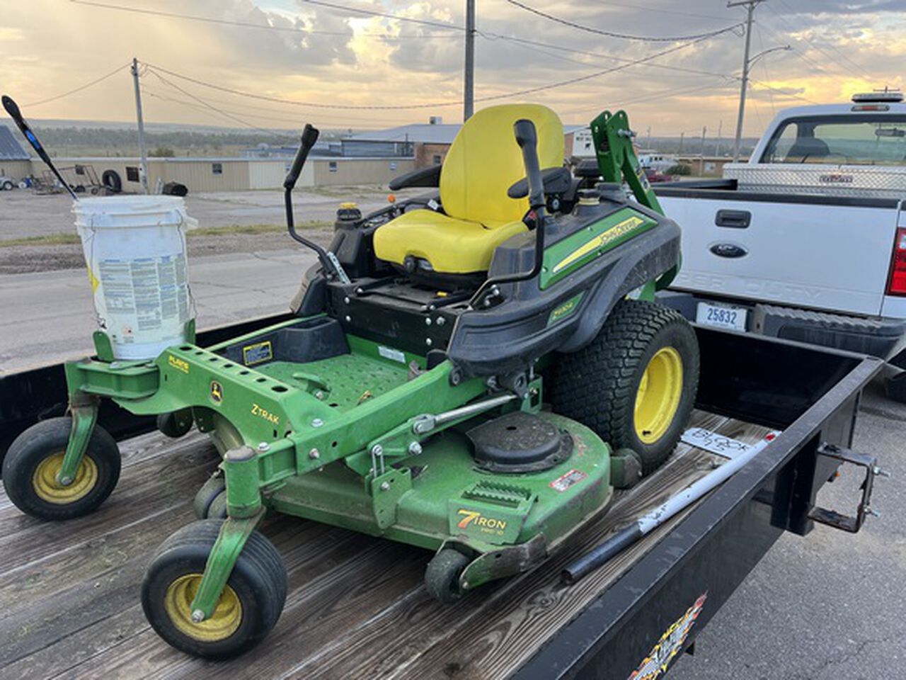 2015 Z930R - 443139,  image number 0