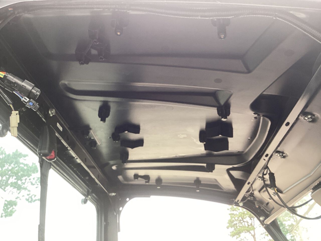 2024 XUV835M - 429708,  image number 17