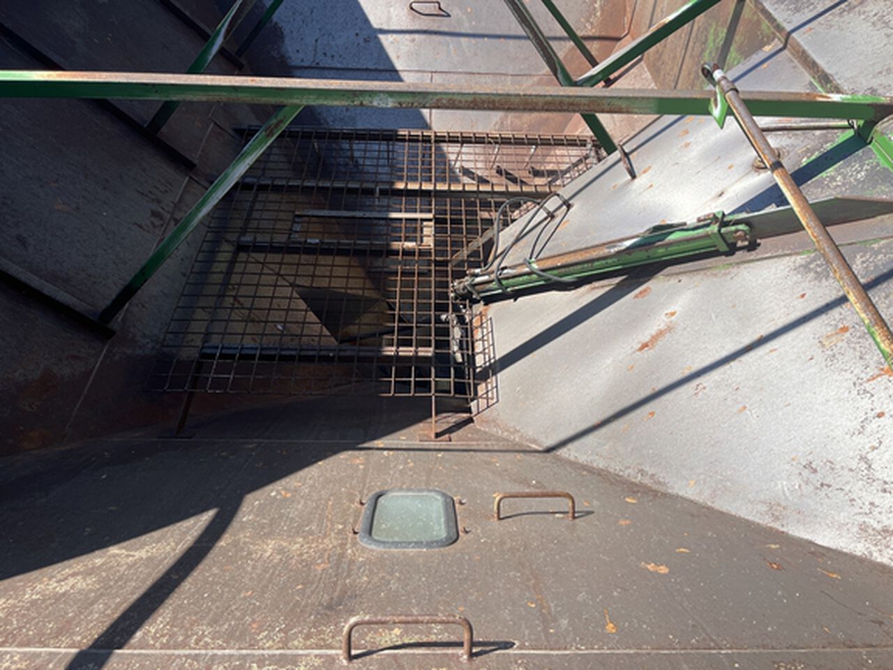  880 - 421243,  image number 11