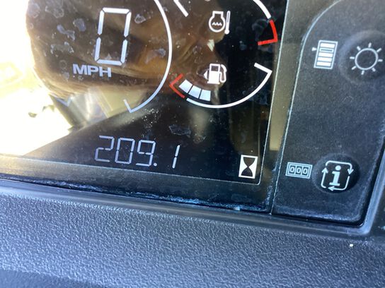 2021 XUV 590E - 433549,  image number 7