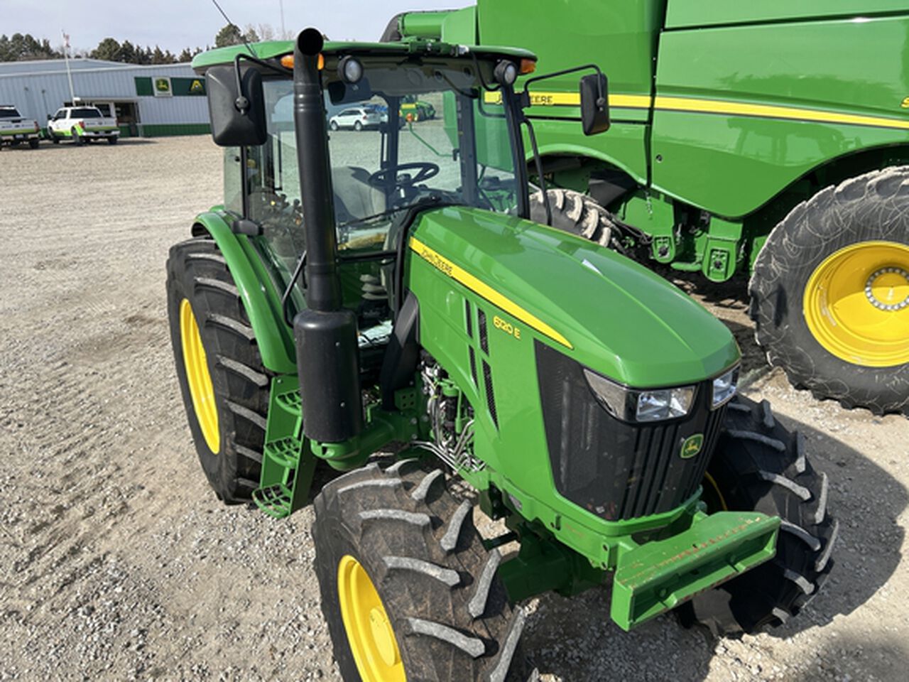 2022 6120E - 444958,  image number 2