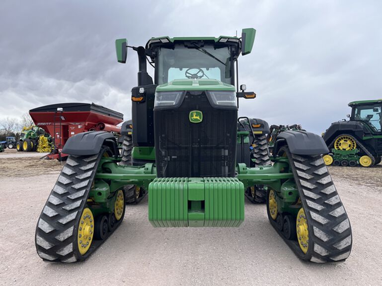 2024 8RX 410 - 435493, 