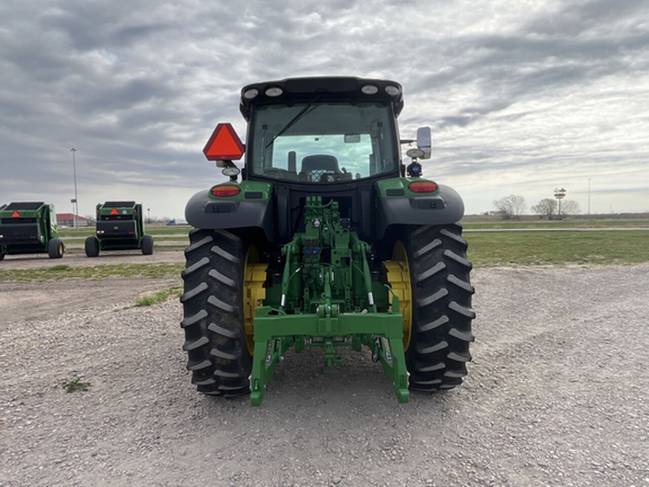 2023 6R 155 - 435391,  image number 4