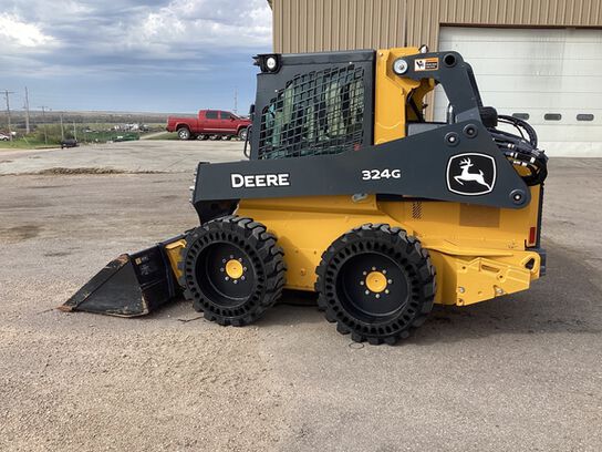 2024 324G - 440308,  image number 7