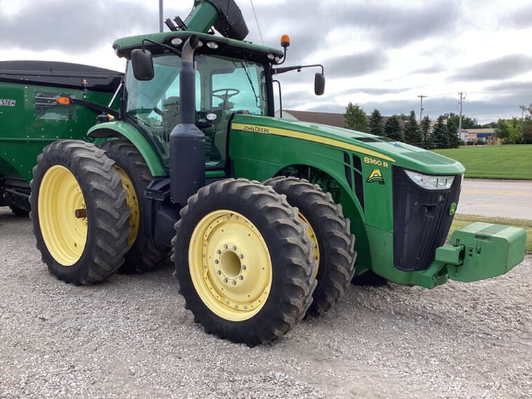 2012 8360R - 421178, 