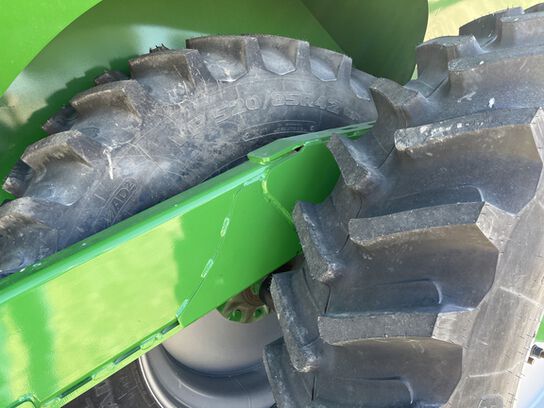 2023 1198 - 392580,  image number 14