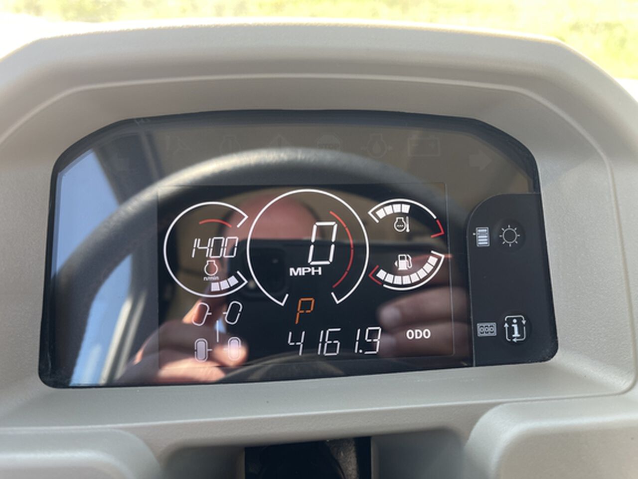 2022 XUV 835R - 413285,  image number 9