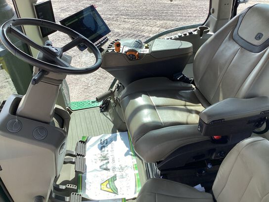 2024 8RX 410 - 442068,  image number 7