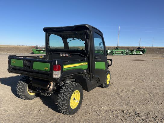 2020 XUV 835M - 411468,  image number 3