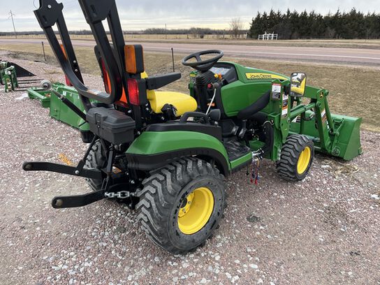 2016 1025R - 444228,  image number 3