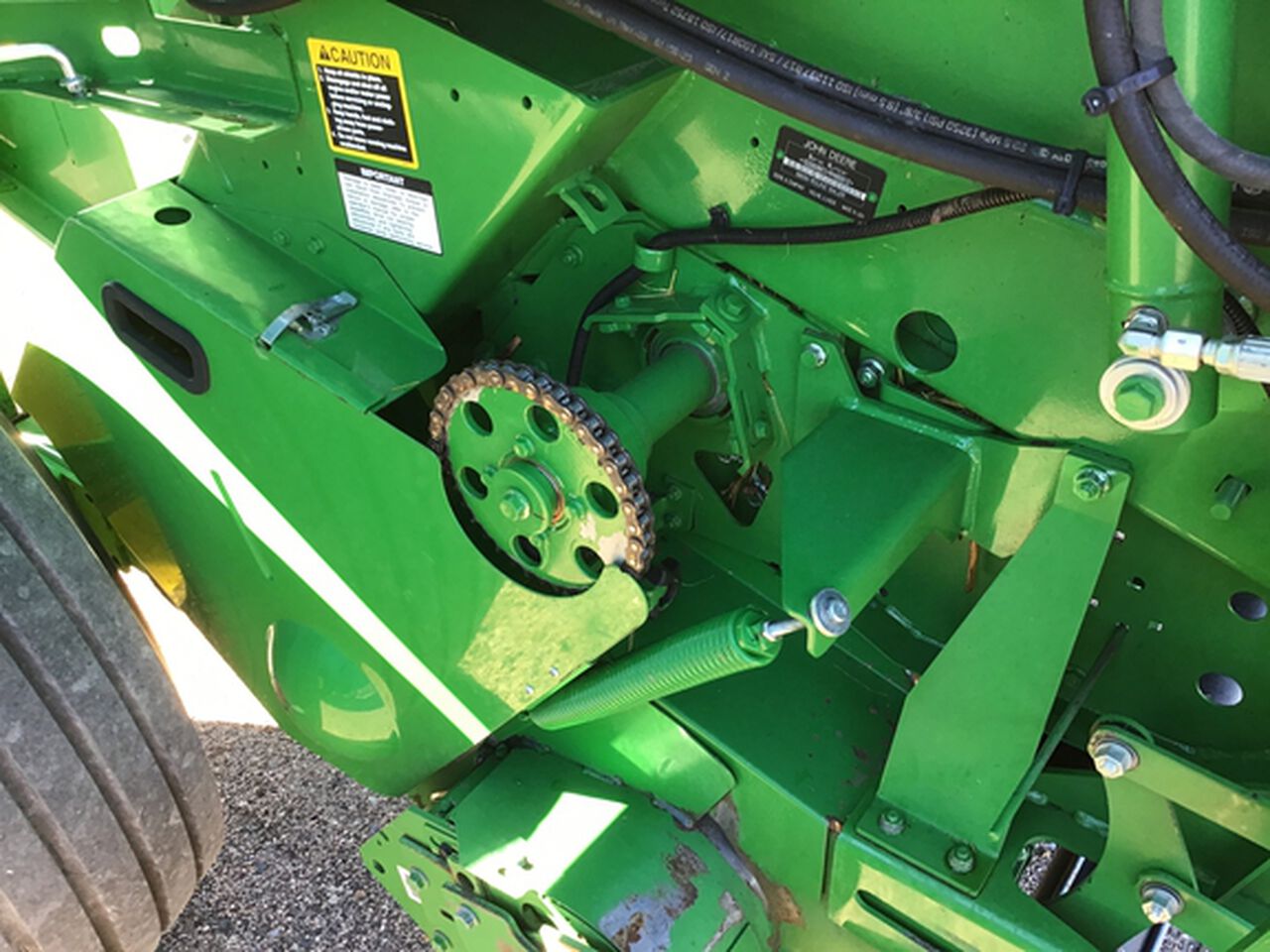 2022 560M - 441915,  image number 6