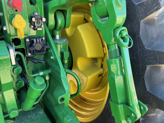 2025 8R 310 - 434718,  image number 16