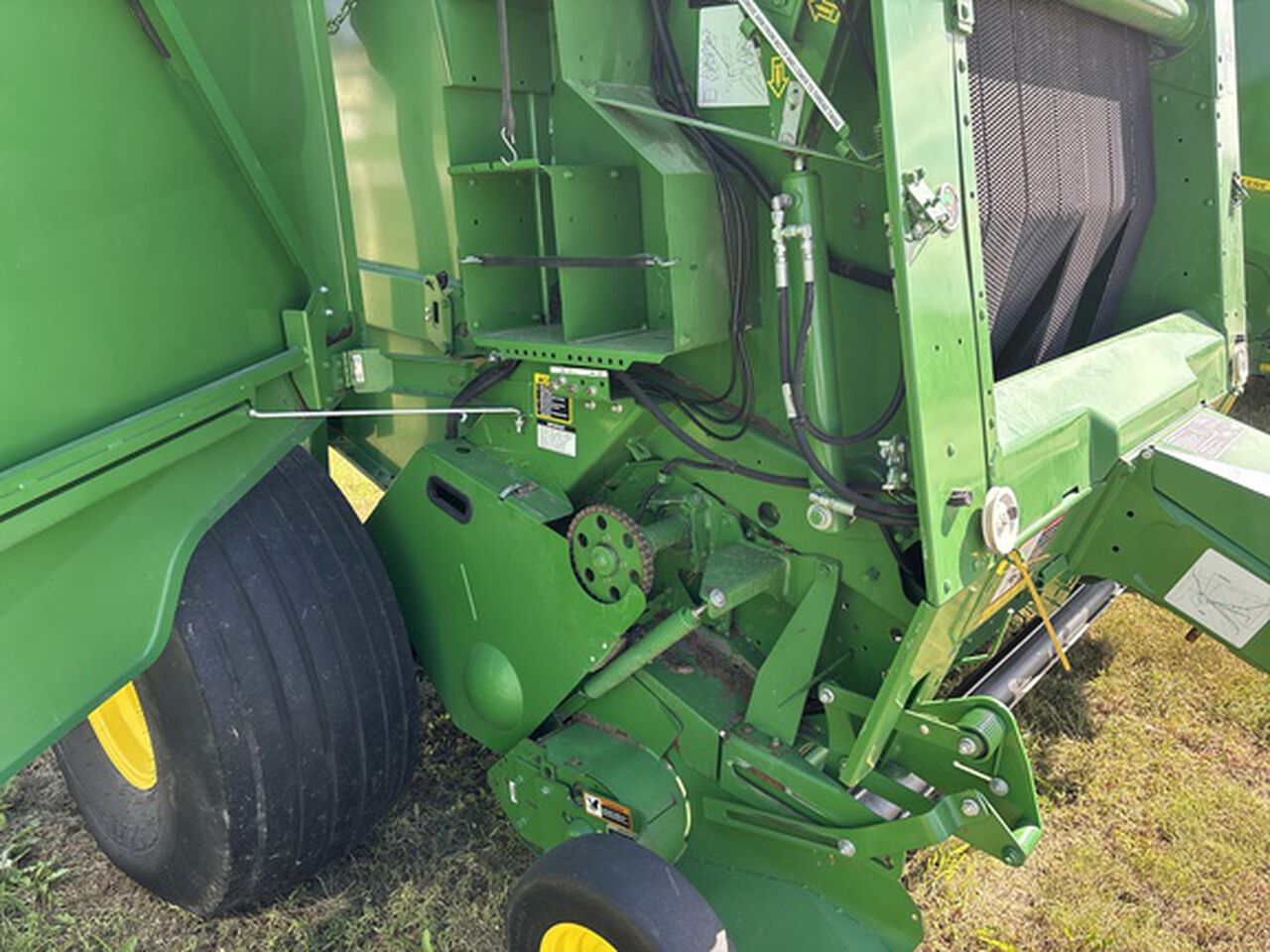 2019 560M - 448613,  image number 10