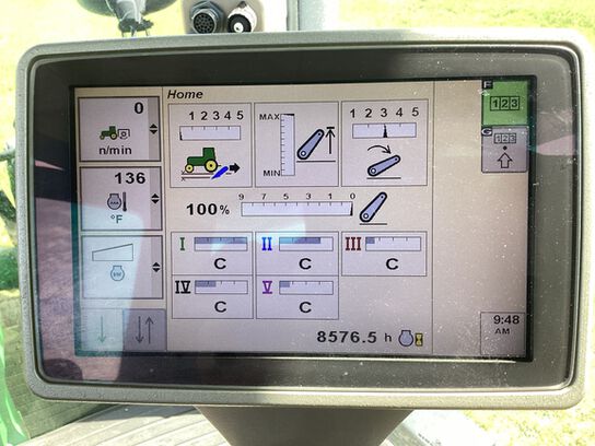 2010 8345R - 420194,  image number 11