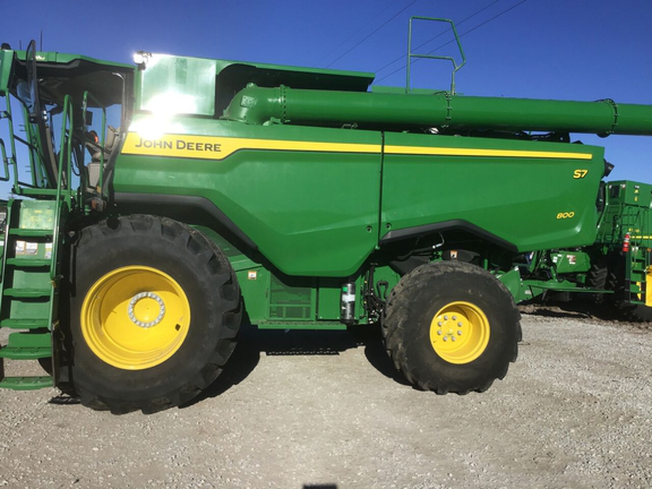 2025 S7 800 - 441972,  image number 6