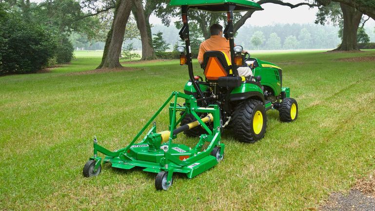 GM10E Series Grooming Mower, 