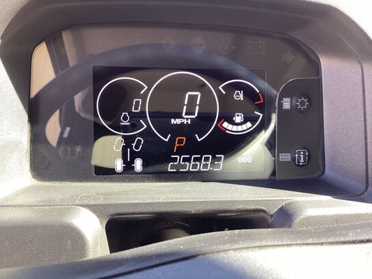 2025 XUV845M - 444213,  image number 11