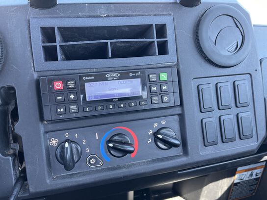 2023 XUV 835M - 444801,  image number 11