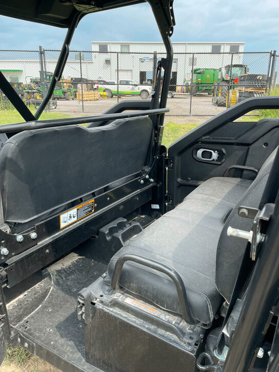 2023 XUV 825M S4 - 419432,  image number 7
