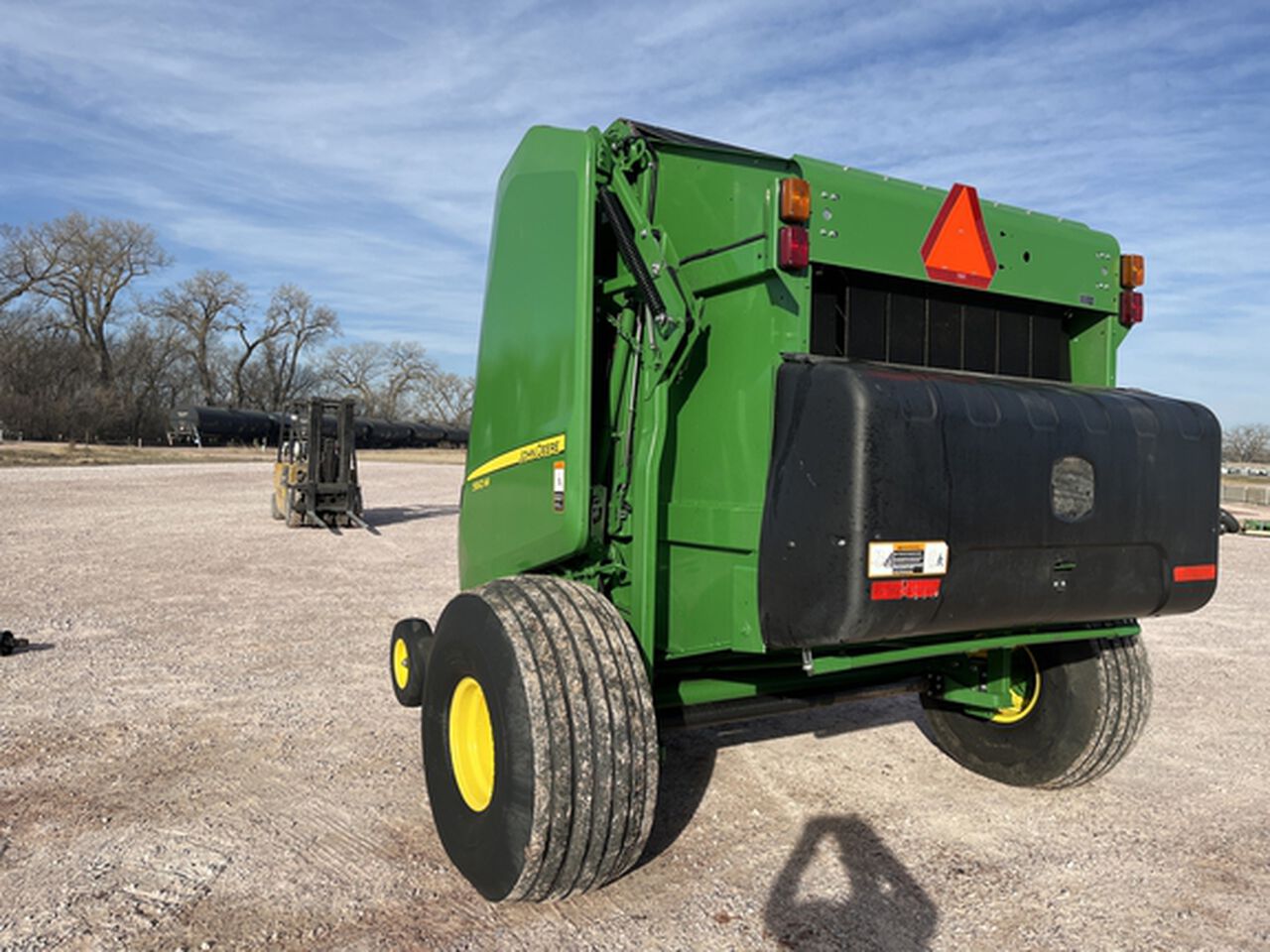 2018 560M - 444204,  image number 5