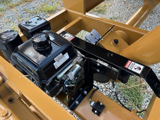 2023 BT300 - 411985,  image number 6