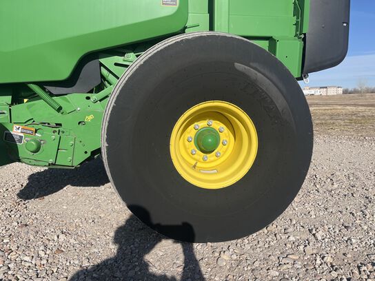 2019 560M - 435496,  image number 13