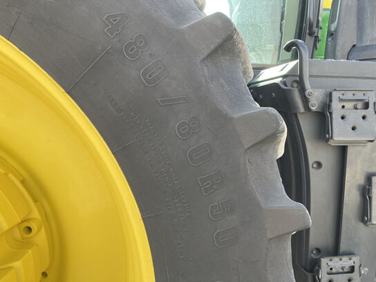 2017 8370R - 441497,  image number 29