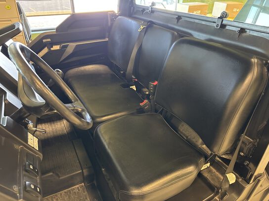 2023 XUV 835M - 412558,  image number 5