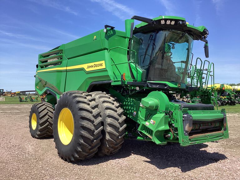 2023 X9 1000 - 427658, 