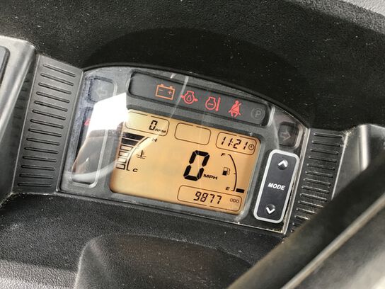 2016 XUV 590I - 437657,  image number 10