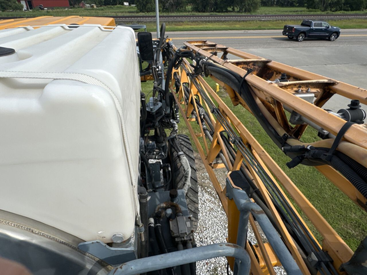 2009 STS12 - 417212,  image number 10