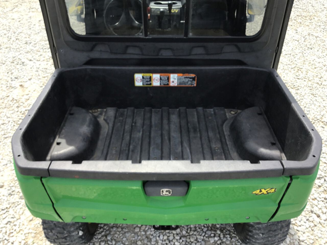 2016 XUV 590I - 437657,  image number 8