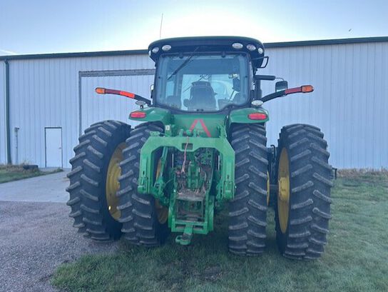 2017 8370R - 441497,  image number 5