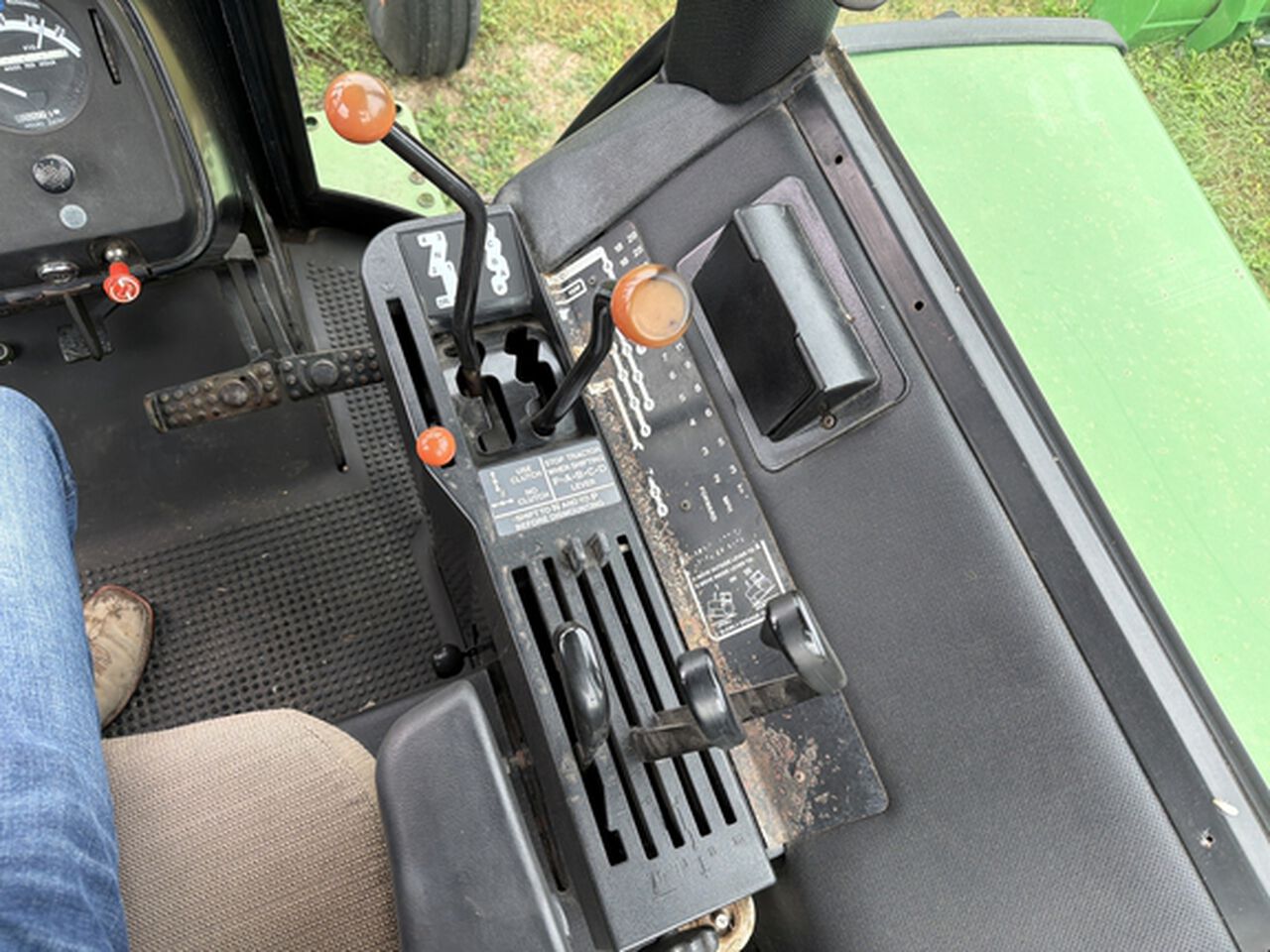 1977 4430 - 440506,  image number 15