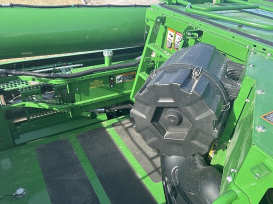 2025 S7 700 - 442020,  image number 25