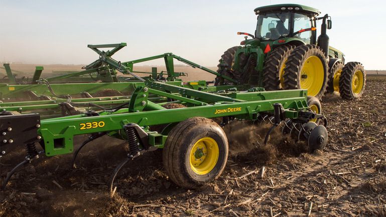 2330 Mulch Finisher, 