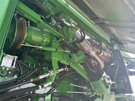 2025 S7 700 - 442020,  image number 23