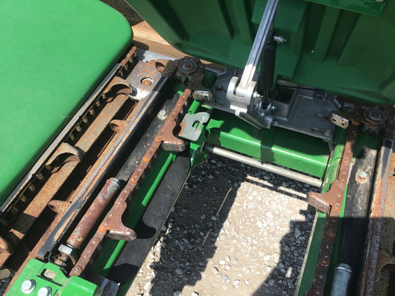 2023 C12F - 435466,  image number 15