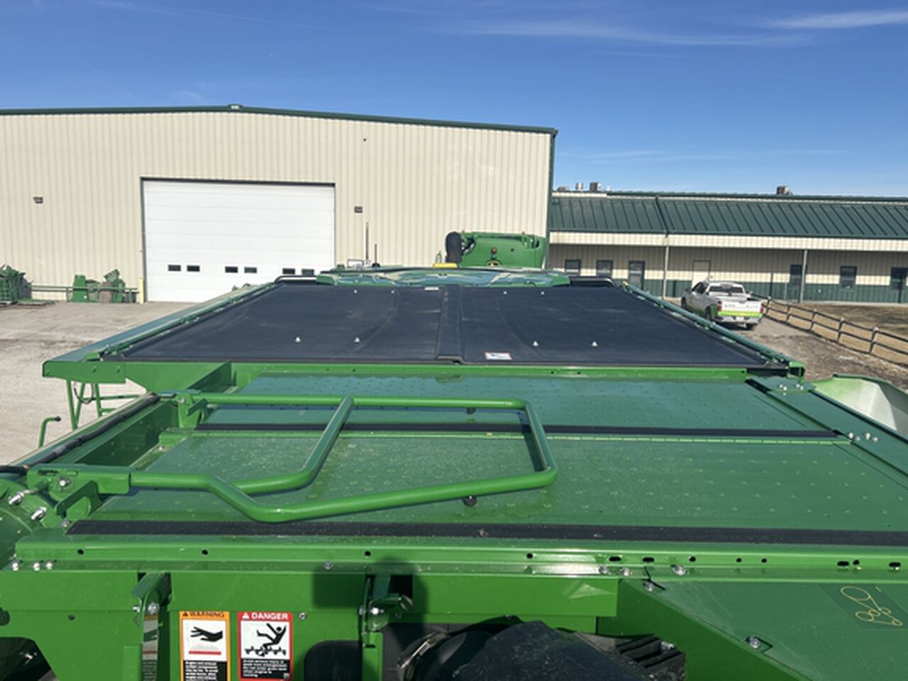 2025 S7 700 - 442020,  image number 16