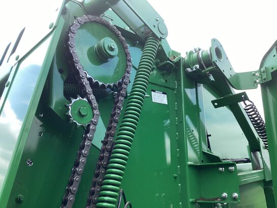 2023 560M - 441539,  image number 8