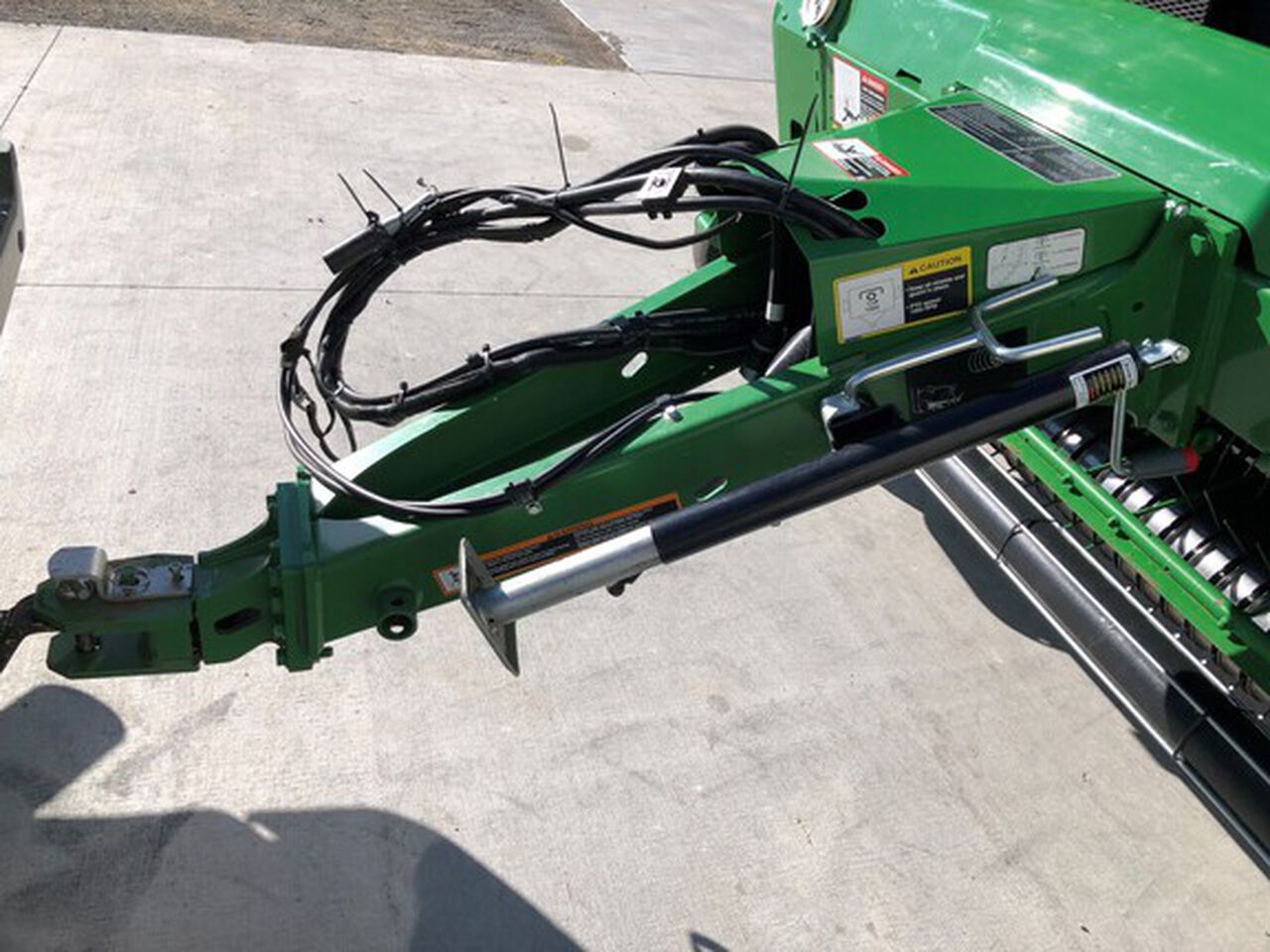 2022 560M - 423950,  image number 5